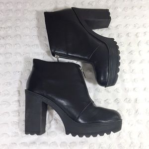 Mossimo Supply Co Black Zipper Platform Boots